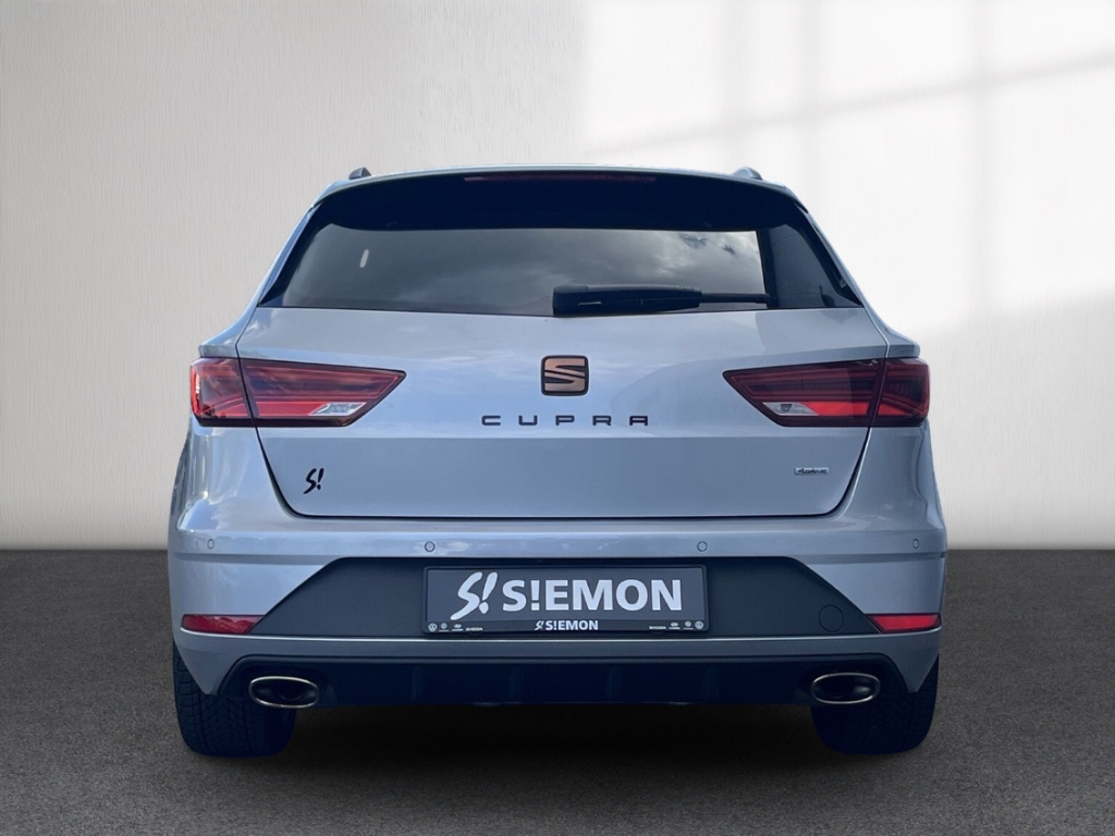Fahrzeugabbildung SEAT Leon ST Cupra 300 4Drive PANO VIRT ACC DCC BEATS
