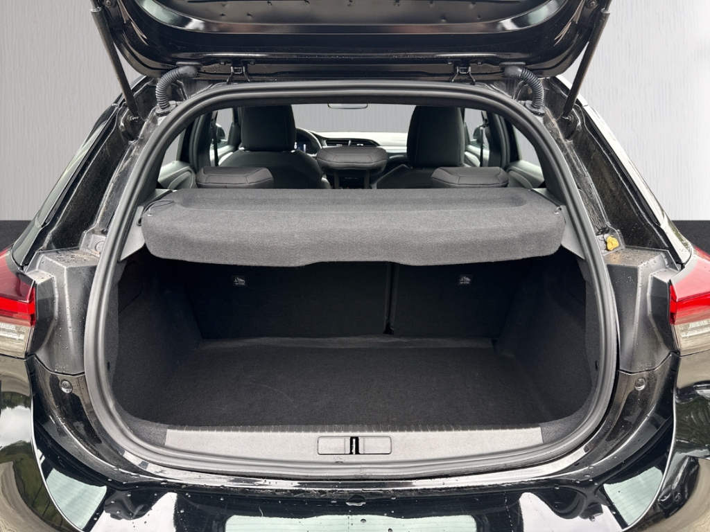 Fahrzeugabbildung Opel Corsa GS 1.2 Hybrid AT LED BLIS PDC Kamera Tempomat