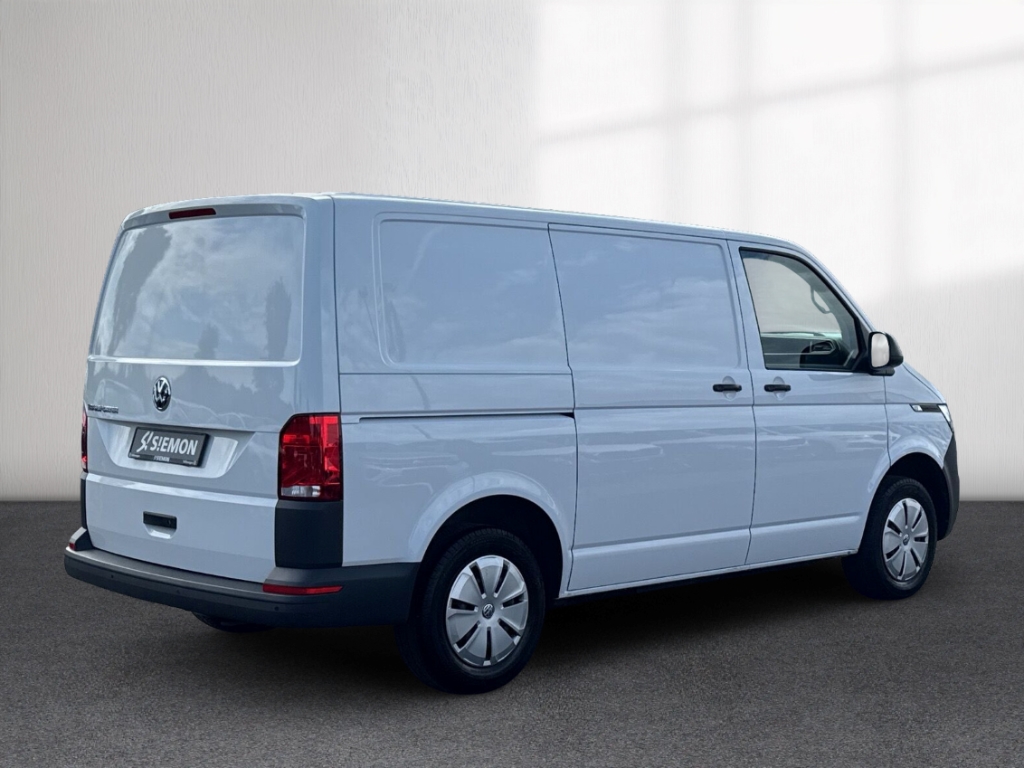 Fahrzeugabbildung Volkswagen Transporter 6.1 Kasten 2.0 TDI PDC Color BT Navi Klima