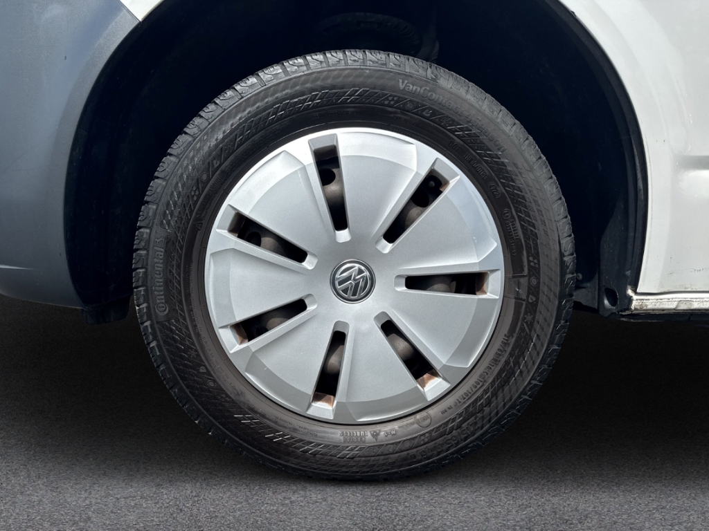 Fahrzeugabbildung Volkswagen Transporter 6.1 Kasten 2.0 TDI PDC Color BT Navi Klima