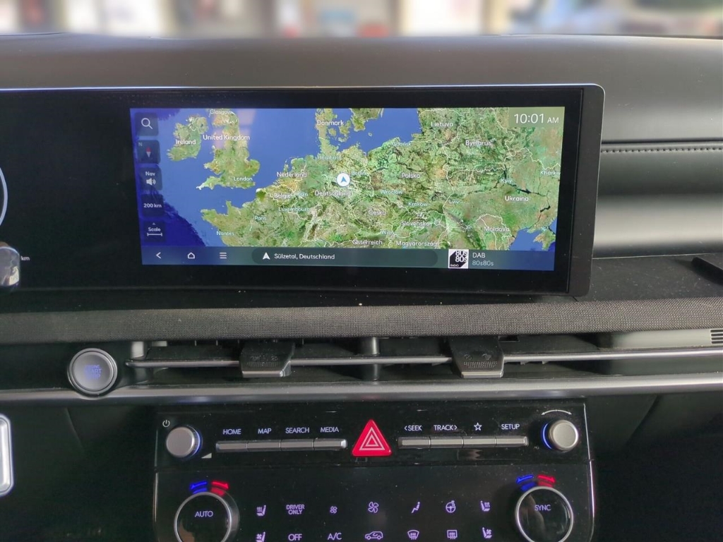 Fahrzeugabbildung Hyundai TUCSON FL PHEV 1.6 AT 4WD MY25 Prime ECS Assist-P MATRIX-LED Leder Digitales Cockpit Soundsystem