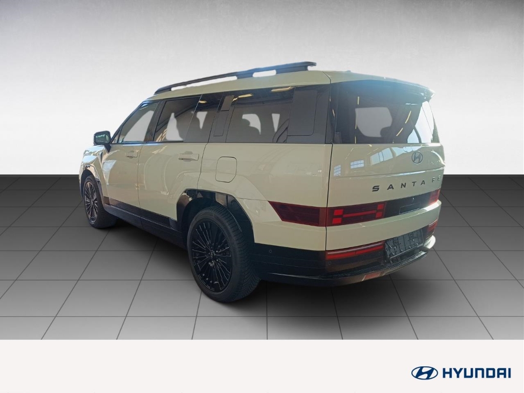 Fahrzeugabbildung Hyundai SANTA FE PHEV MY25 1.6 AT 4WD Blackline 6-Sitz Dig-Key Navi Leder Digi Cockpit HUD