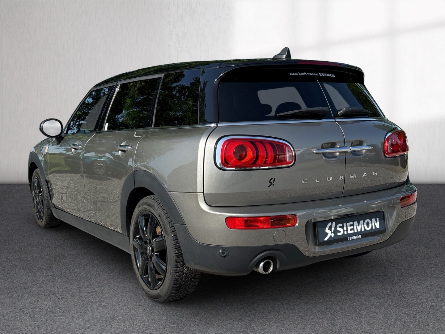 Fahrzeugabbildung MINI Cooper D Clubman 2.0 SHZ RFK Pano LED PPS