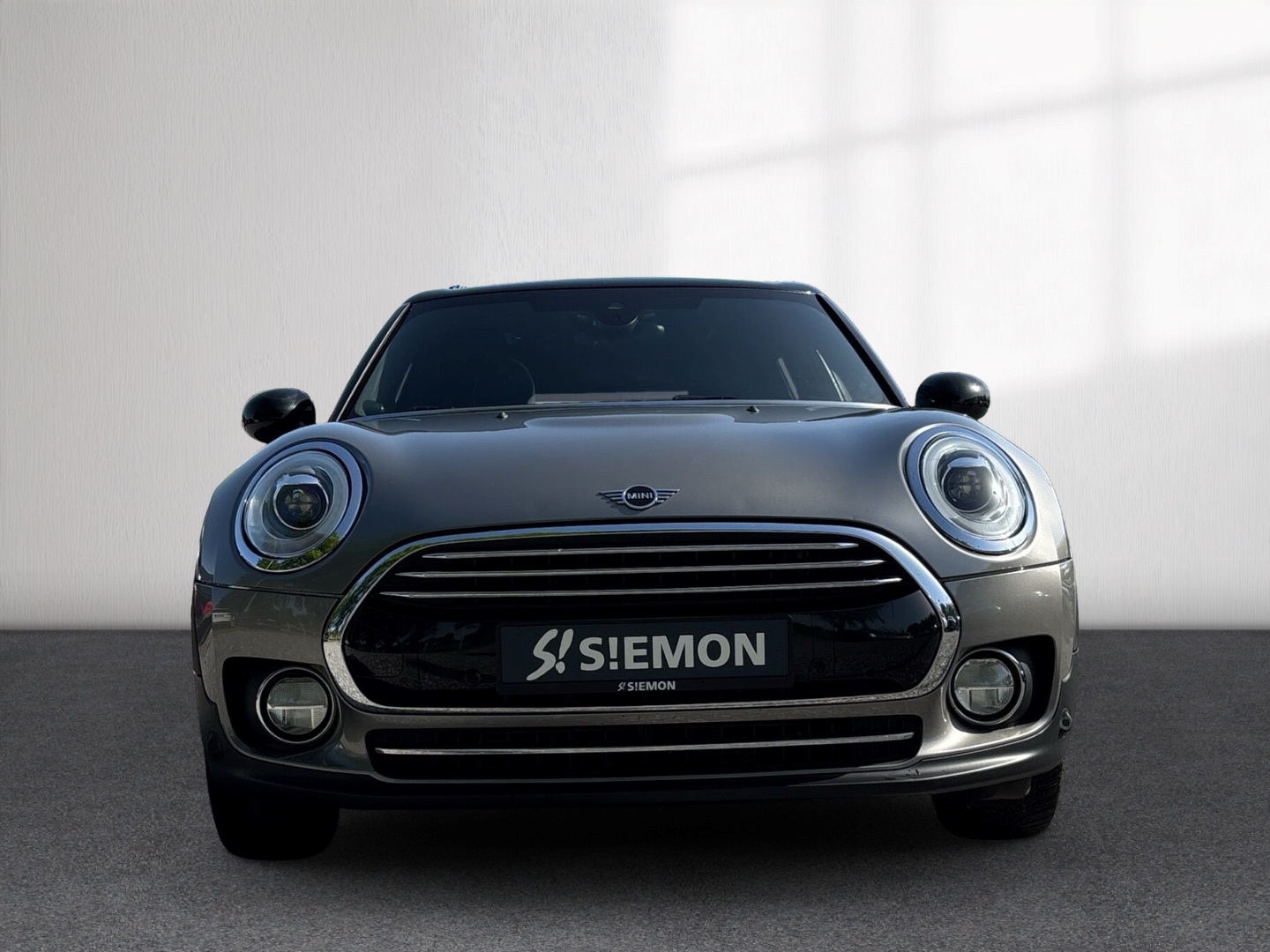 Fahrzeugabbildung MINI Cooper D Clubman 2.0 SHZ RFK Pano LED PPS