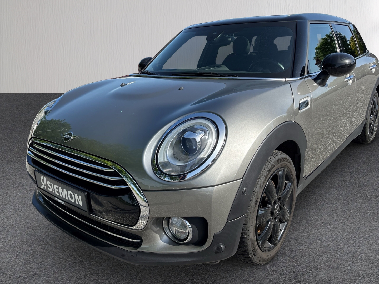 Fahrzeugabbildung MINI Cooper D Clubman 2.0 SHZ RFK Pano LED PPS