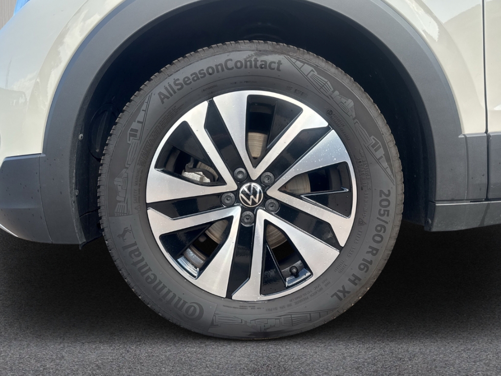 Fahrzeugabbildung Volkswagen T-Cross 1.0 TSI ENERGY LED AHK GJR PDC SHZ Temp