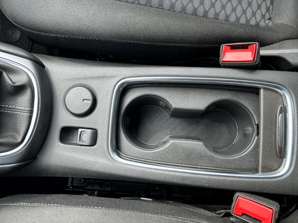 Fahrzeugabbildung Opel Astra K 1.2 Turbo Navi RKam LED PDC SHZ GRA Allwetter