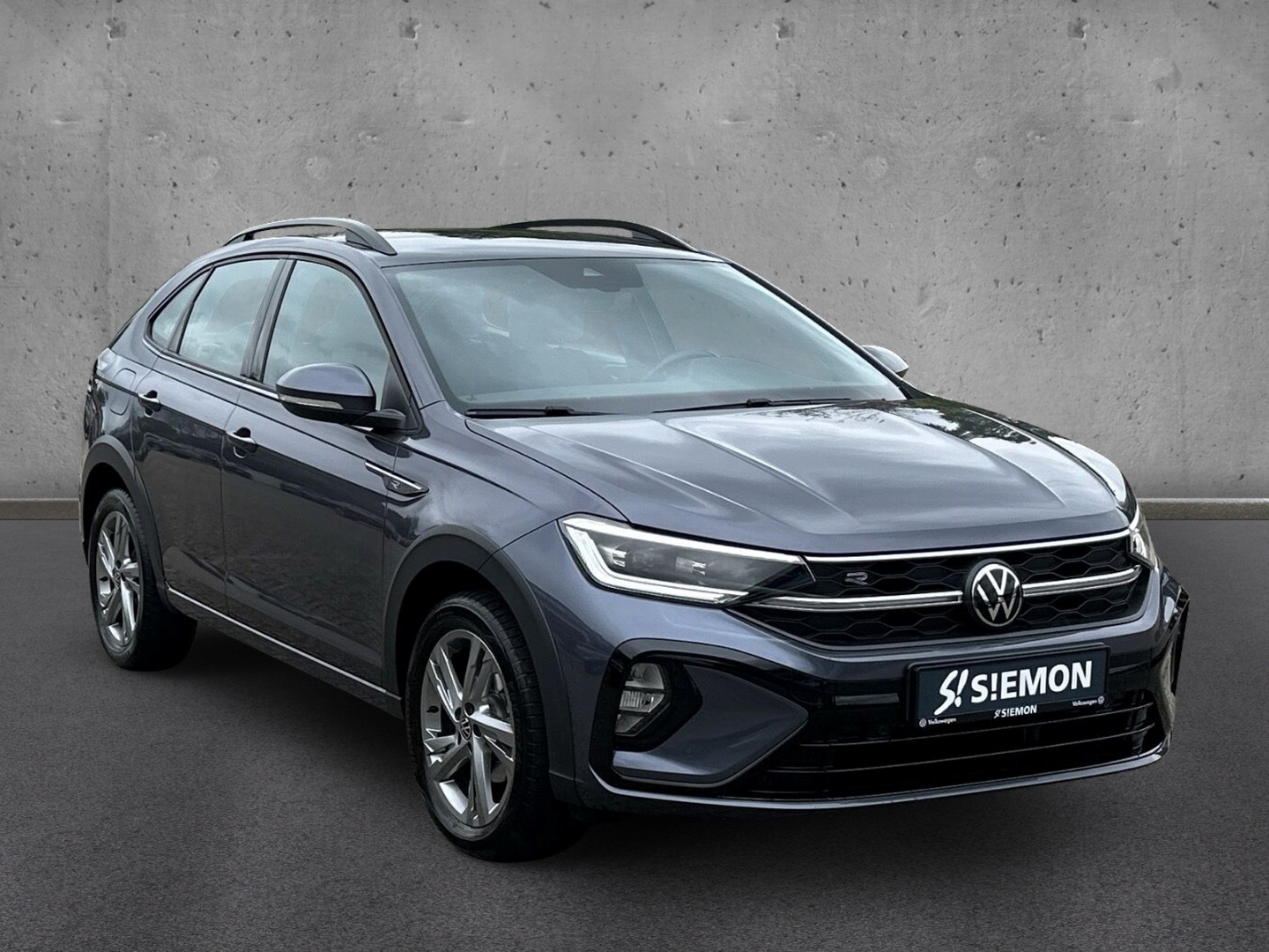 Fahrzeugabbildung Volkswagen Taigo 1.0 TSI DSG R-Line NAVI ACC LED MATRIX SHZ DIGICOCKP.