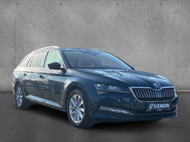 Fahrzeugabbildung SKODA Superb Combi 2.0 TDI DSG Style AHK LED SHZ NAVI