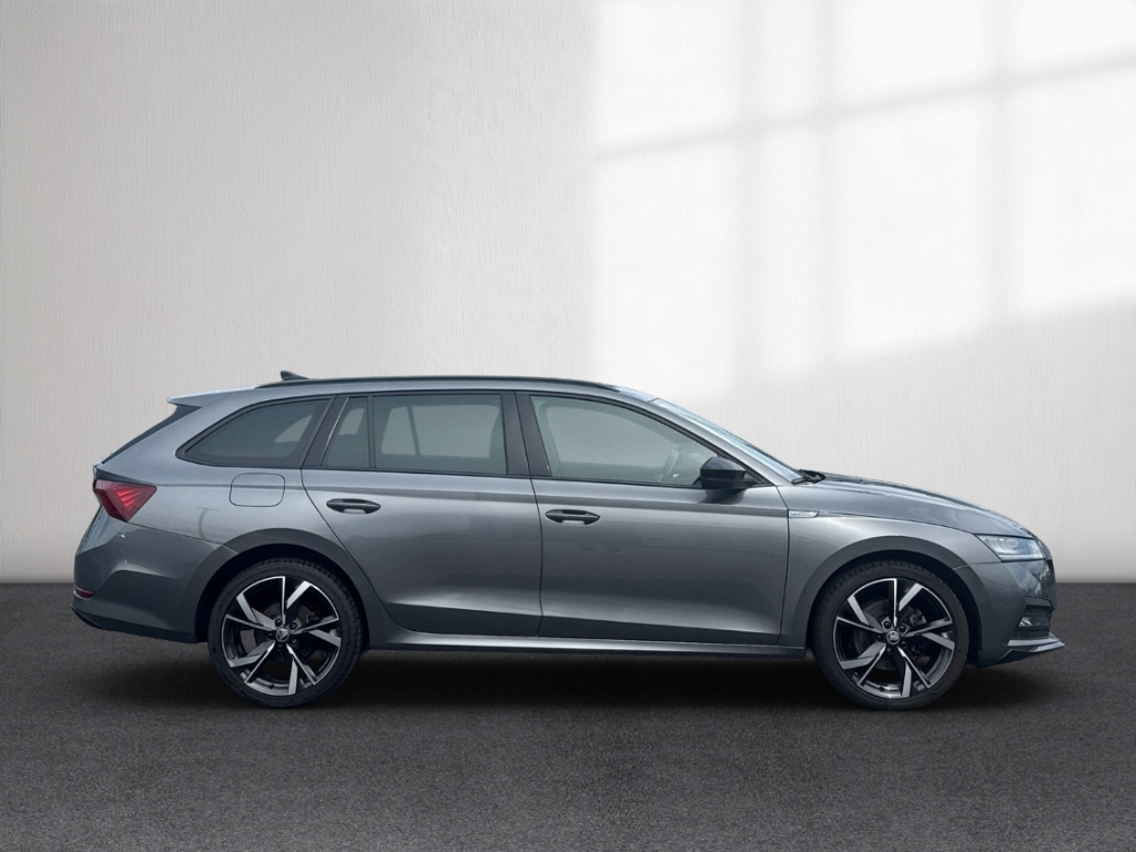 Fahrzeugabbildung SKODA Octavia Sportline iV ACC SHZ NAV KLIM HEAD UP