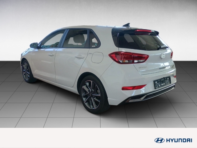 Fahrzeugabbildung Hyundai i30 FL 5-Trg 1.0 T-GDI MT Advantage MY25 Navi Digitales Cockpit LED Apple CarPlay