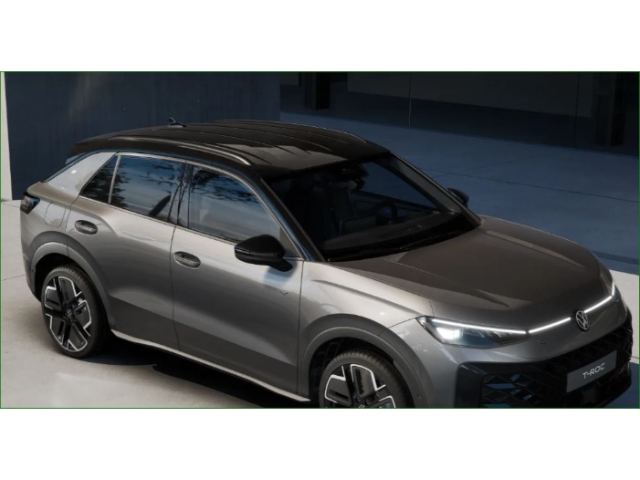 Fahrzeugabbildung Volkswagen T-Roc 1.5 eTSI DSG R-Line MATRIX AHK LM19 Connect