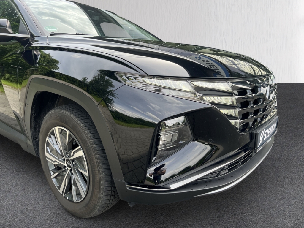 Fahrzeugabbildung Hyundai TUCSON Trend 2WD HEV 1.6 T-GDi TREND Navi LED ACC