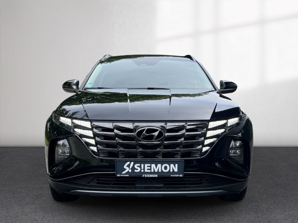 Fahrzeugabbildung Hyundai TUCSON Trend 2WD HEV 1.6 T-GDi TREND Navi LED ACC