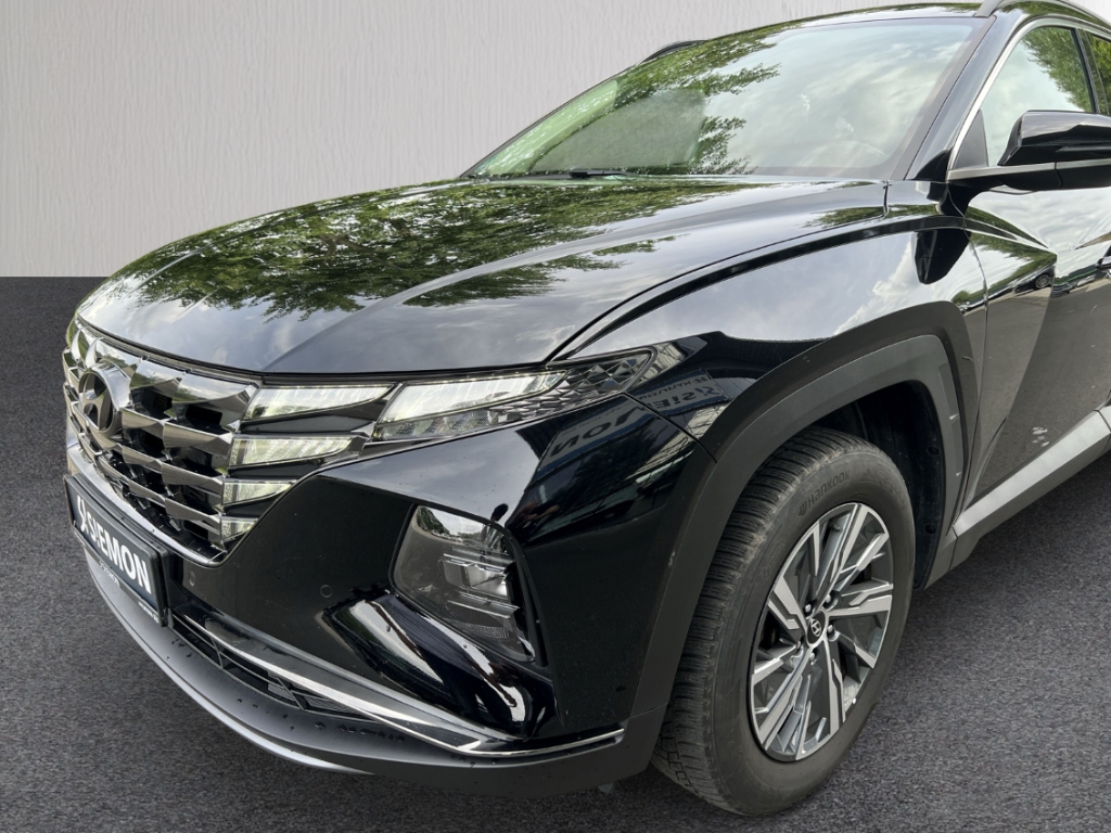 Fahrzeugabbildung Hyundai TUCSON Trend 2WD HEV 1.6 T-GDi TREND Navi LED ACC
