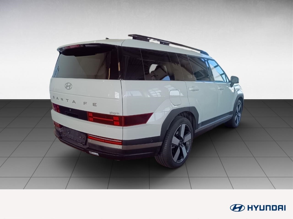 Fahrzeugabbildung Hyundai SANTA FE PHEV MY25 1.6 AT 4WD Signature Komf.P Tech.P AHK 5-Sitz Navi Leder Digi Cockpit