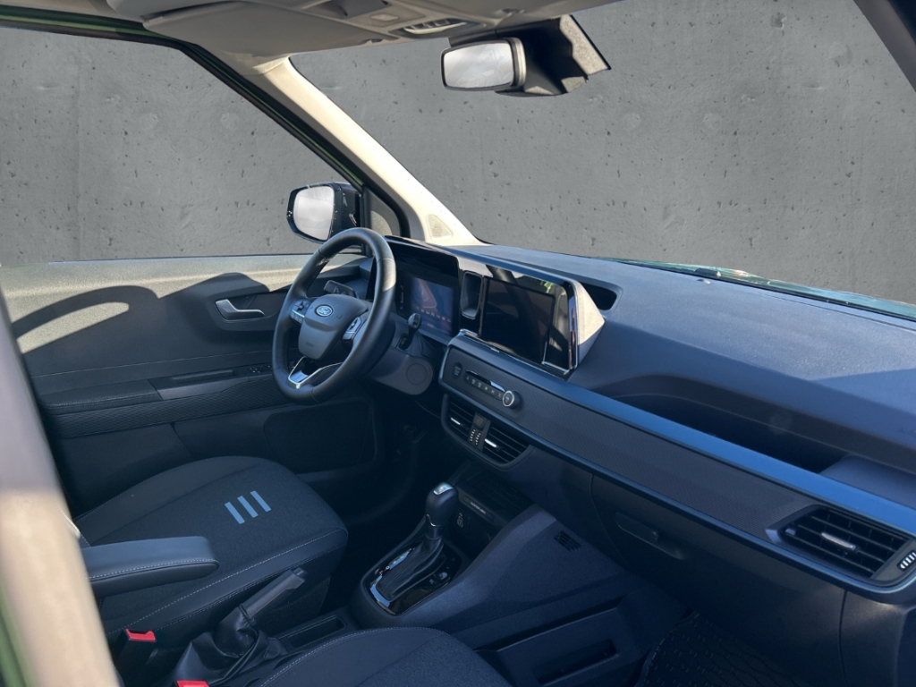 Fahrzeugabbildung Ford Tourneo Courier Active DCT Navi ACC BLIS Winter Klimaaut.