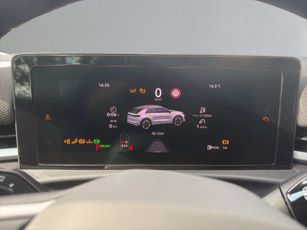 Fahrzeugabbildung Volkswagen T-Roc 110 kW Life 1.5 eTSI DSG ENERGY AHK ACC AppConnect Kam