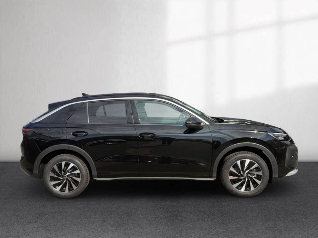 Fahrzeugabbildung Volkswagen T-Roc 110 kW Life 1.5 eTSI DSG ENERGY AHK ACC AppConnect Kam