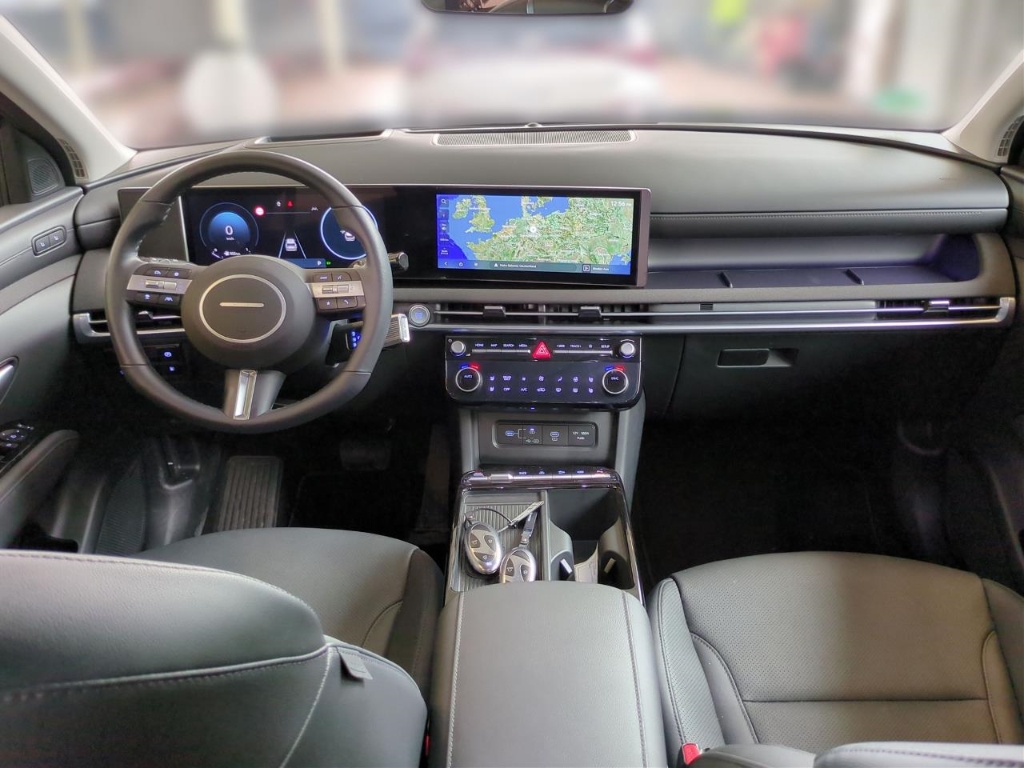 Fahrzeugabbildung Hyundai TUCSON FL PHEV 1.6 AT 4WD MY25 Prime Assist-P MATRIX-LED Leder Digitales Cockpit