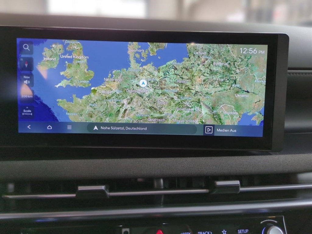Fahrzeugabbildung Hyundai TUCSON FL PHEV 1.6 AT 4WD MY25 Prime Assist-P MATRIX-LED Leder Digitales Cockpit