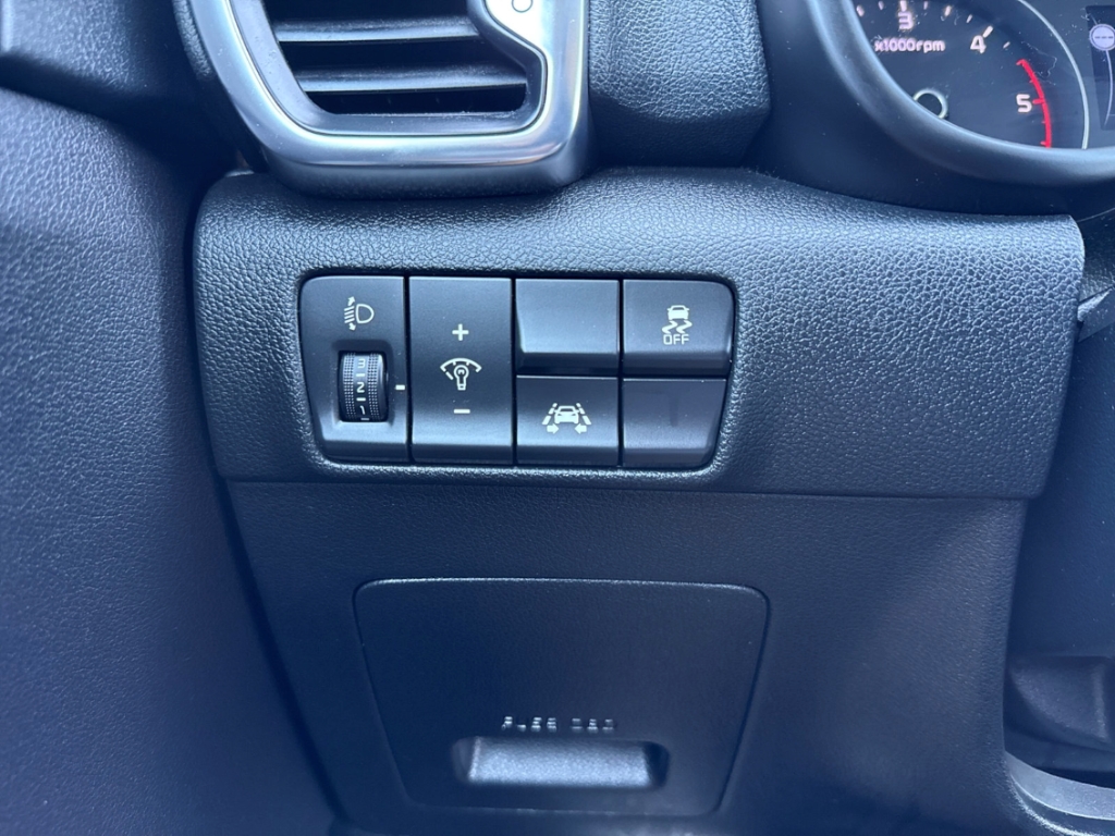 Fahrzeugabbildung Kia Sportage 2.0 CRDi 4WD Vision Navi AHK RKam SHZ PDC