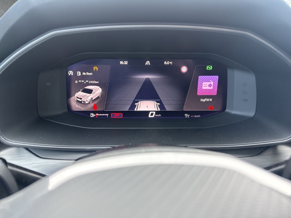Fahrzeugabbildung CUPRA Formentor 2.5 TSI VZ5 LED NAVI PDC SHZ R-Kam Bea AD Leder Digitales Cockpit Soundsystem