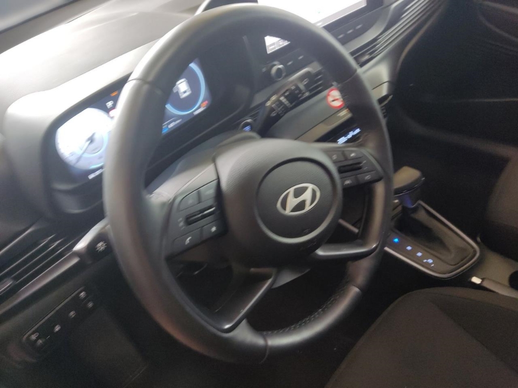 Fahrzeugabbildung Hyundai i20 FL 1.0 T-GDI 7-DCT MY25 Prime Navi Bose LED Keyless Rückfahrkam. PDCv+h