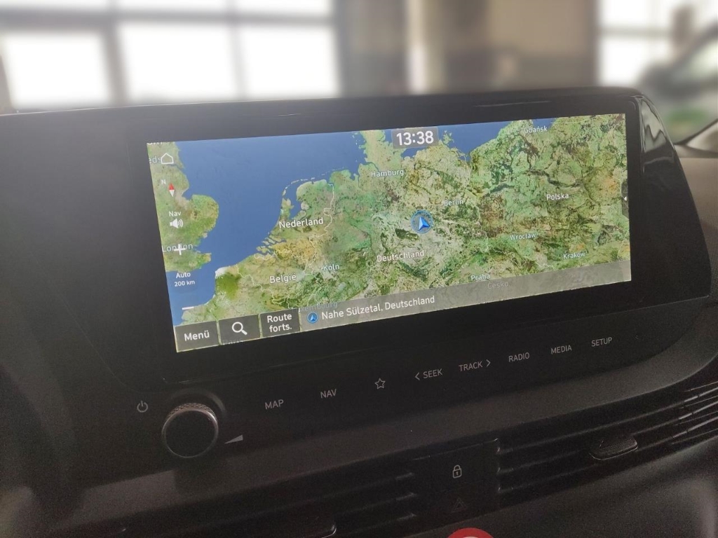Fahrzeugabbildung Hyundai i20 FL 1.0 T-GDI 7-DCT MY25 Prime Navi Bose LED Keyless Rückfahrkam. PDCv+h