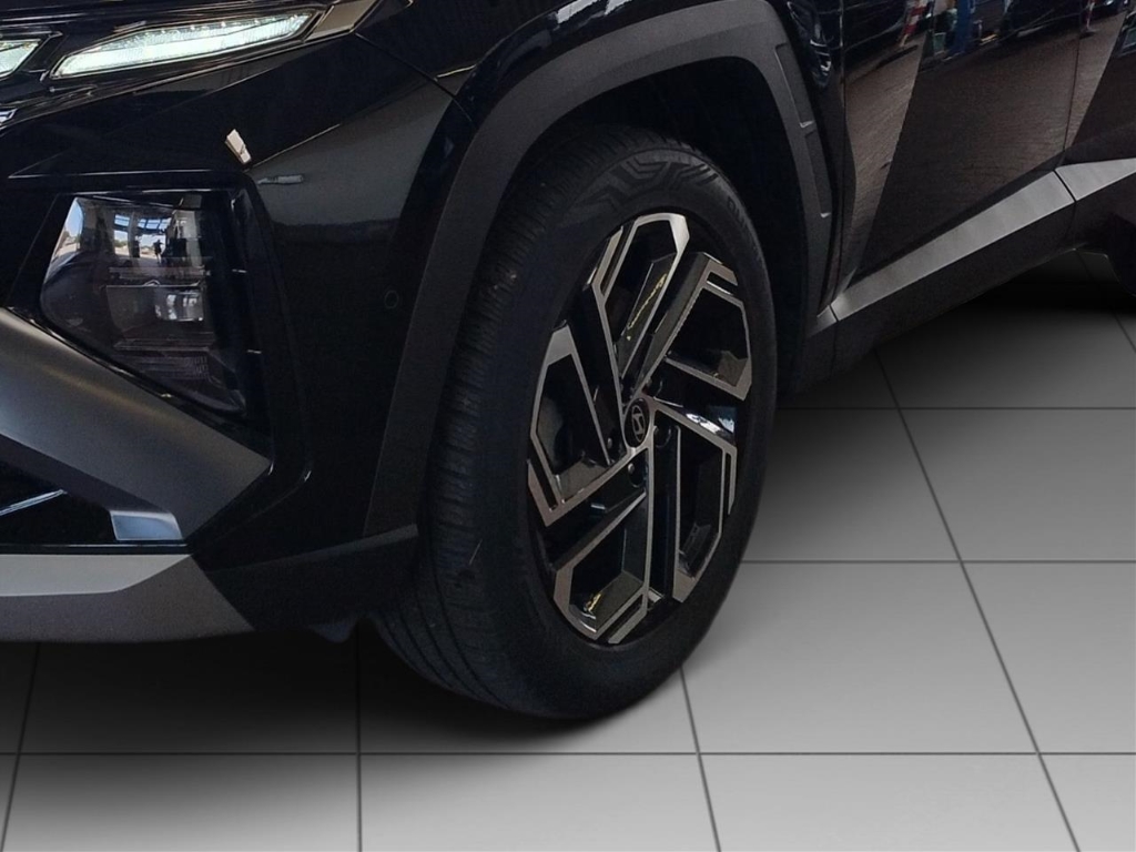Fahrzeugabbildung Hyundai TUCSON FL PHEV 1.6 AT 4WD MY25 Prime ECS Assist-P MATRIX-LED Leder Digitales Cockpit