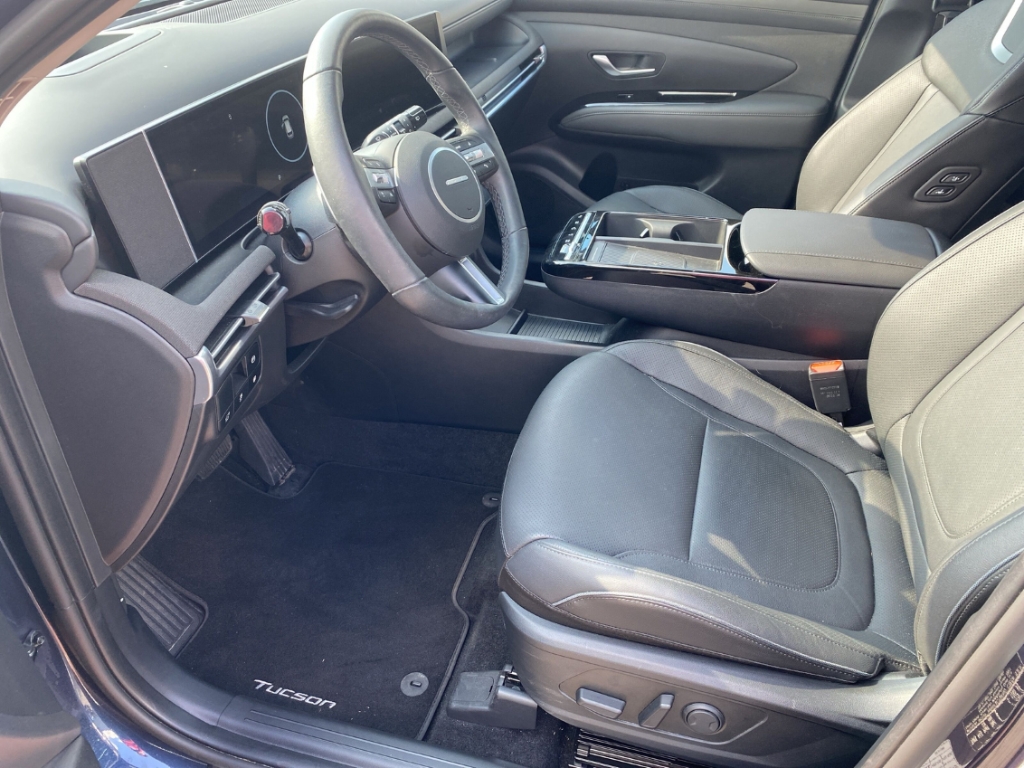 Fahrzeugabbildung Hyundai TUCSON FL PHEV 1.6 AT 2WD MY25 Prime MATRIX-LED Navi Leder Digitales Cockpit Soundsystem