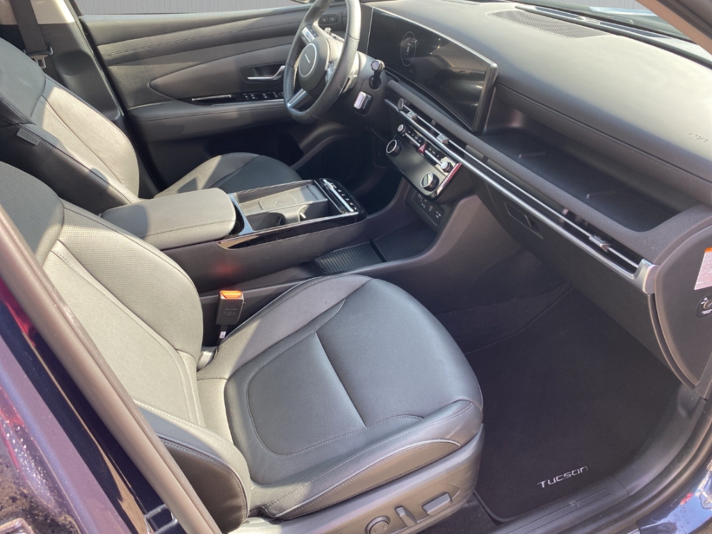 Fahrzeugabbildung Hyundai TUCSON FL PHEV 1.6 AT 2WD MY25 Prime MATRIX-LED Navi Leder Digitales Cockpit Soundsystem