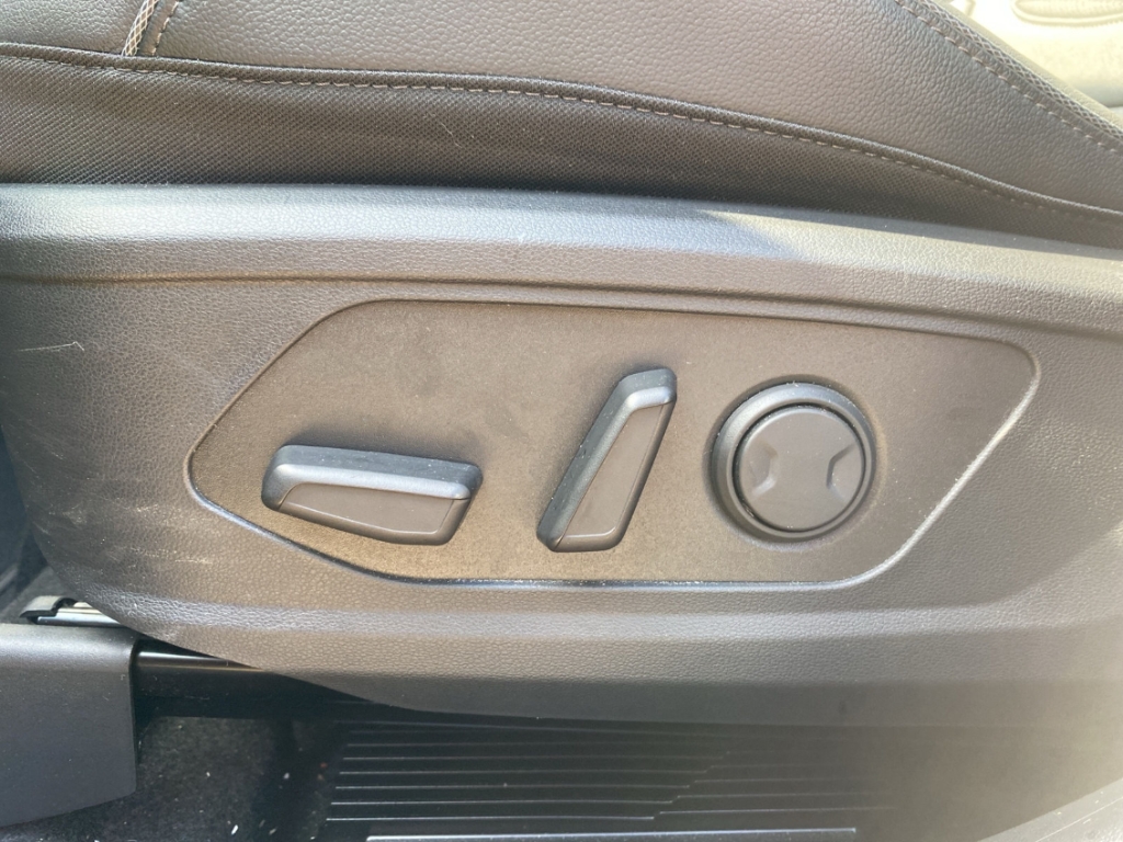 Fahrzeugabbildung Hyundai TUCSON FL PHEV 1.6 AT 2WD MY25 Prime MATRIX-LED Navi Leder Digitales Cockpit Soundsystem