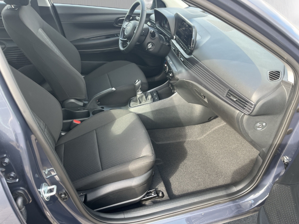 Fahrzeugabbildung Hyundai i20 FL MY27 1.0 T-GDi Select Navi DAB Rückfahrkamera Apple CarPlay Android Auto