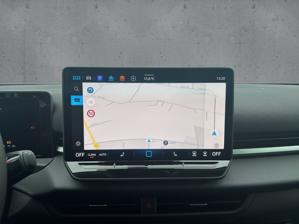 Fahrzeugabbildung Volkswagen T-Roc 1.5 eTSI DSG Style Navi IQ.Light IQ.Drive