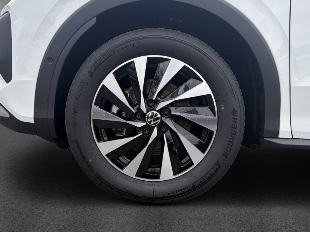 Fahrzeugabbildung Volkswagen T-Roc 1.5 eTSI DSG Style Navi IQ.Light IQ.Drive