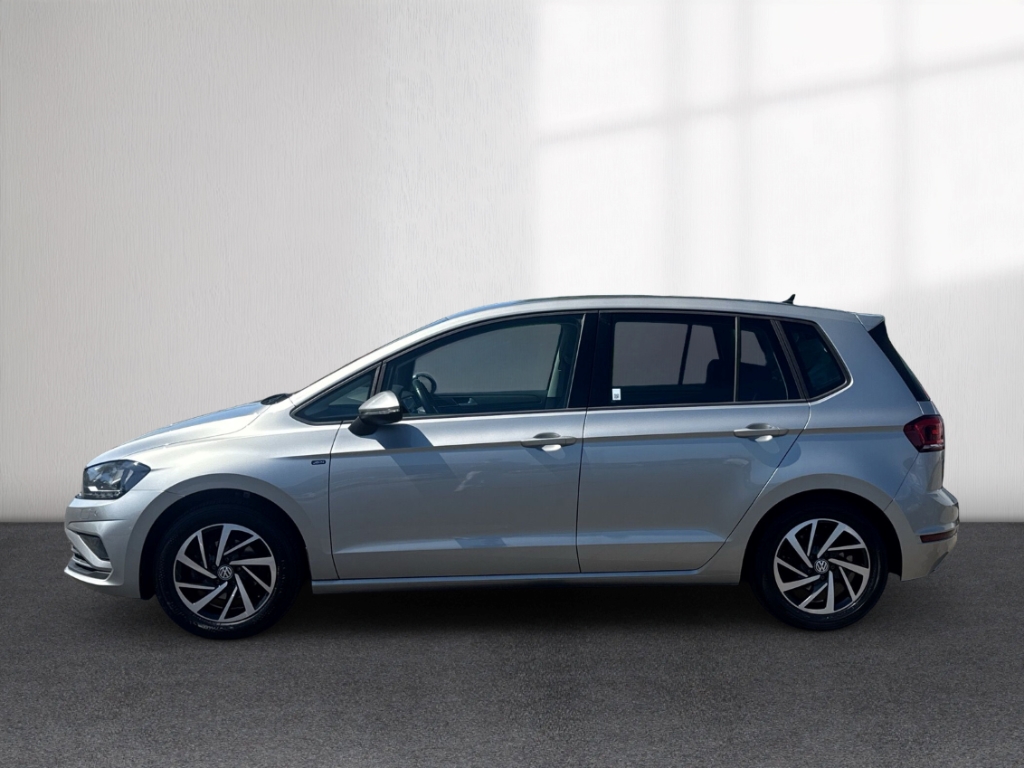 Fahrzeugabbildung Volkswagen Golf Sportsvan Comfortline Temp PDCv+h SHZ Color BT