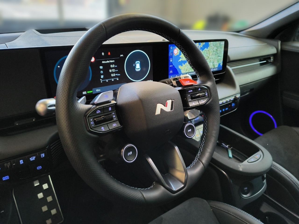 Fahrzeugabbildung Hyundai IONIQ 5 4WD 84kWh N-Performance Sitz-P Panorama HUD Navi Leder Digitales Cockpit