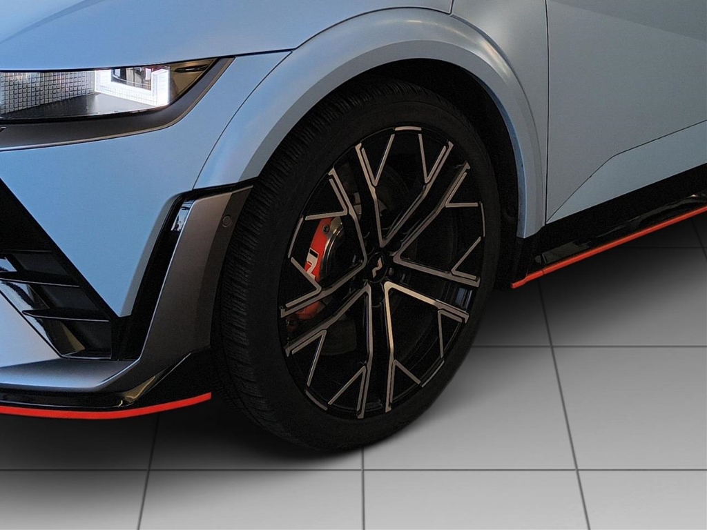 Fahrzeugabbildung Hyundai IONIQ 5 4WD 84kWh N-Performance Sitz-P Panorama HUD Navi Leder Digitales Cockpit