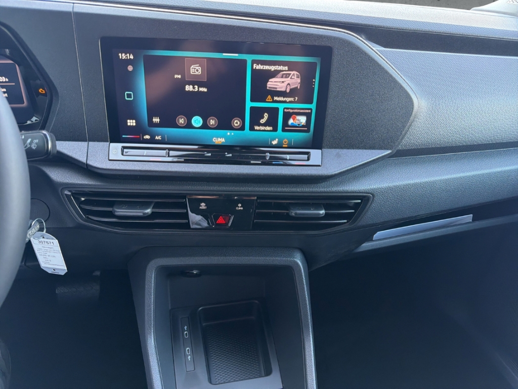 Fahrzeugabbildung Volkswagen Caddy Basis Cargo 2,0 l TDI EU6 SCR Frontantrieb 7-Gan