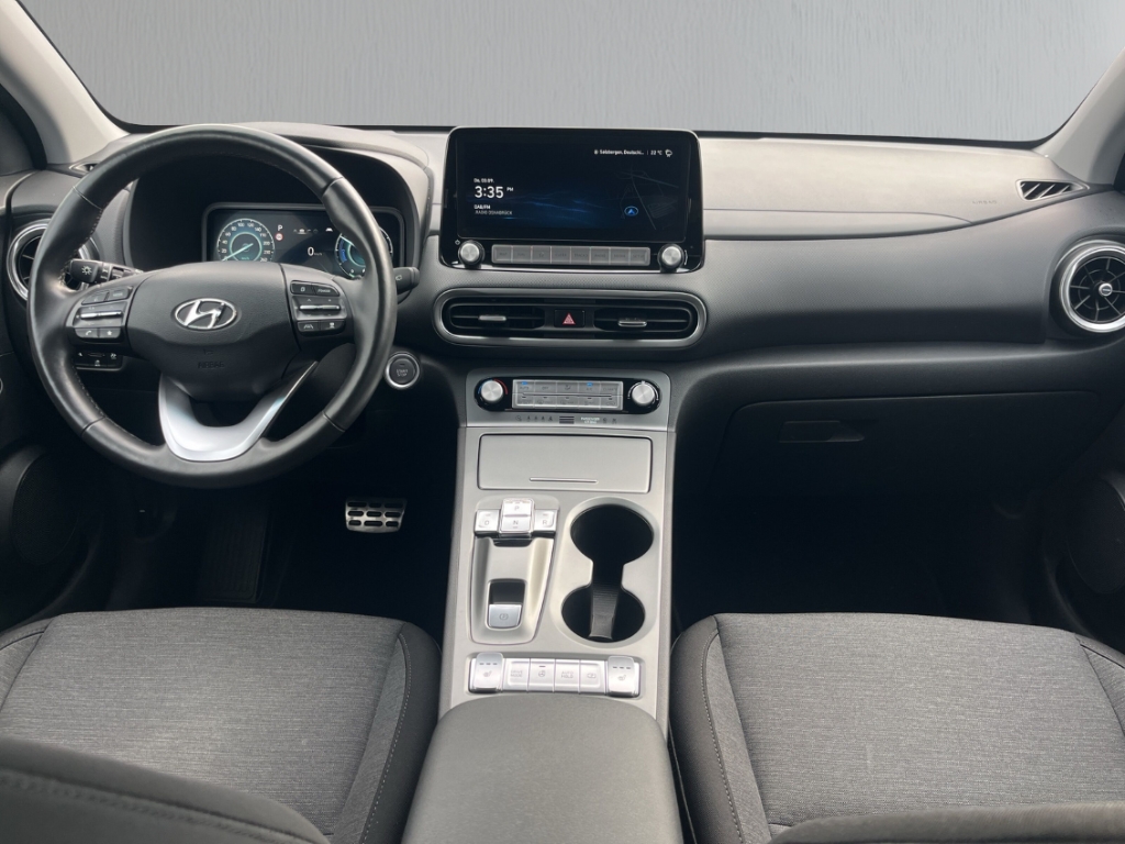 Fahrzeugabbildung Hyundai KONA EV 64kWh FL MJ23 TREND Navi Soundsystem LED ACC Apple CarPlay Android Auto Fahrerprofil