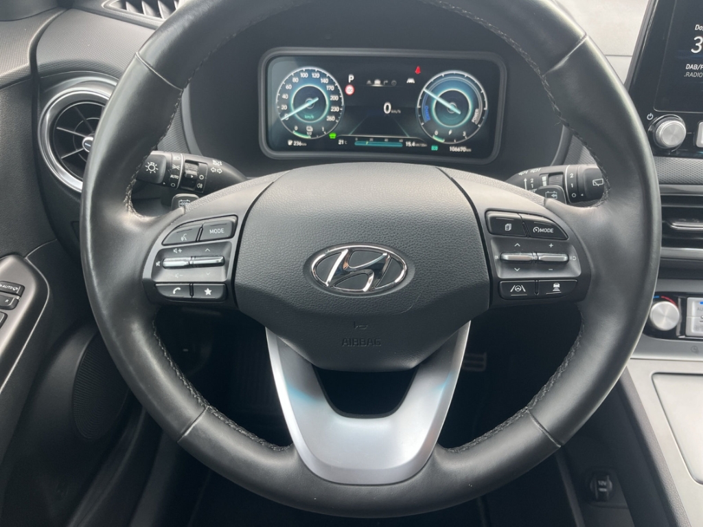 Fahrzeugabbildung Hyundai KONA EV 64kWh FL MJ23 TREND Navi Soundsystem LED ACC Apple CarPlay Android Auto Fahrerprofil