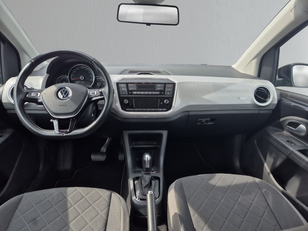 Fahrzeugabbildung Volkswagen up e-up! e-Max SHZ PDC Kamera DAB Temp Klimaautom