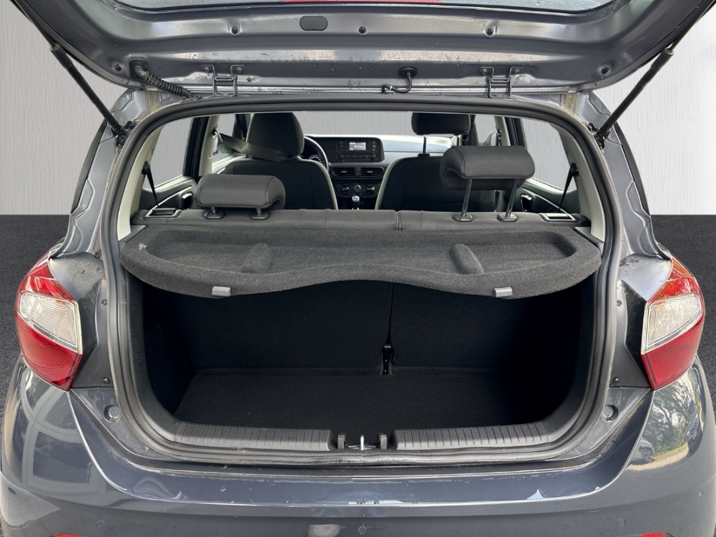 Fahrzeugabbildung Hyundai i10 Select Funktionspaket SHZ Klima