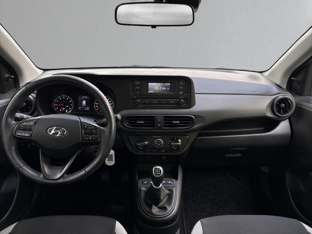 Fahrzeugabbildung Hyundai i10 Select Funktionspaket SHZ Klima