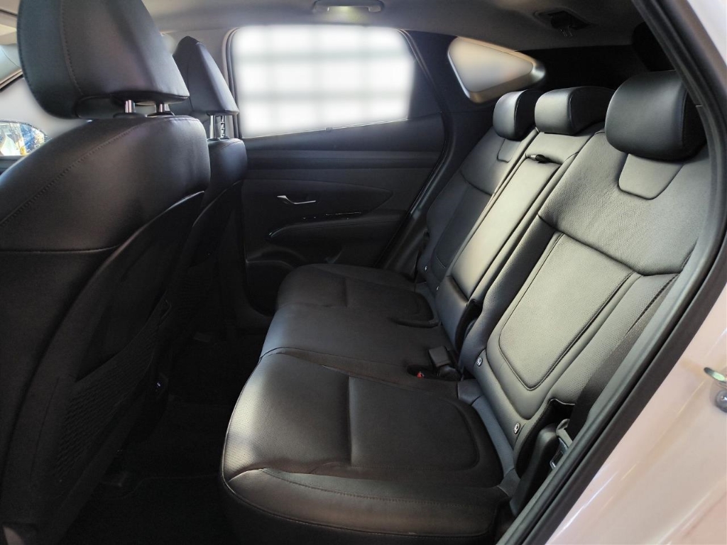 Fahrzeugabbildung Hyundai TUCSON FL PHEV 1.6 AT 4WD MY25 Prime Assist-P Pano Dig-Key MATRIX-LED Leder Digitales Cockpit