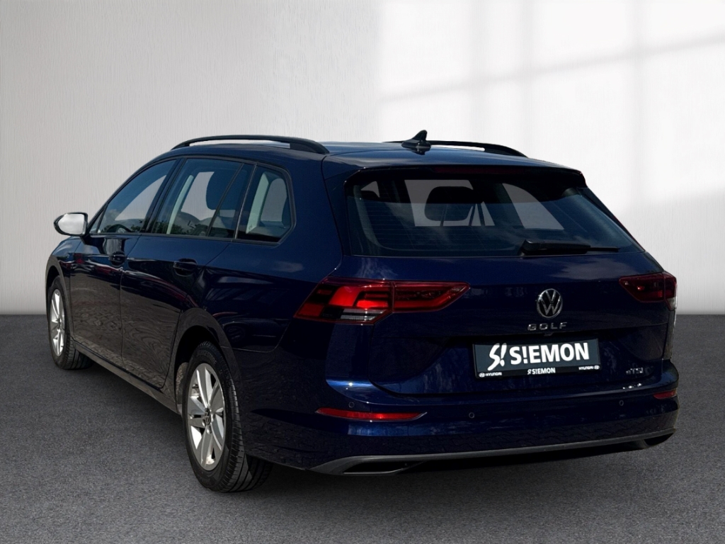 Fahrzeugabbildung Volkswagen Golf 1.0 eTSI DSG Life LED ACC RKam Keyless Navi PDC