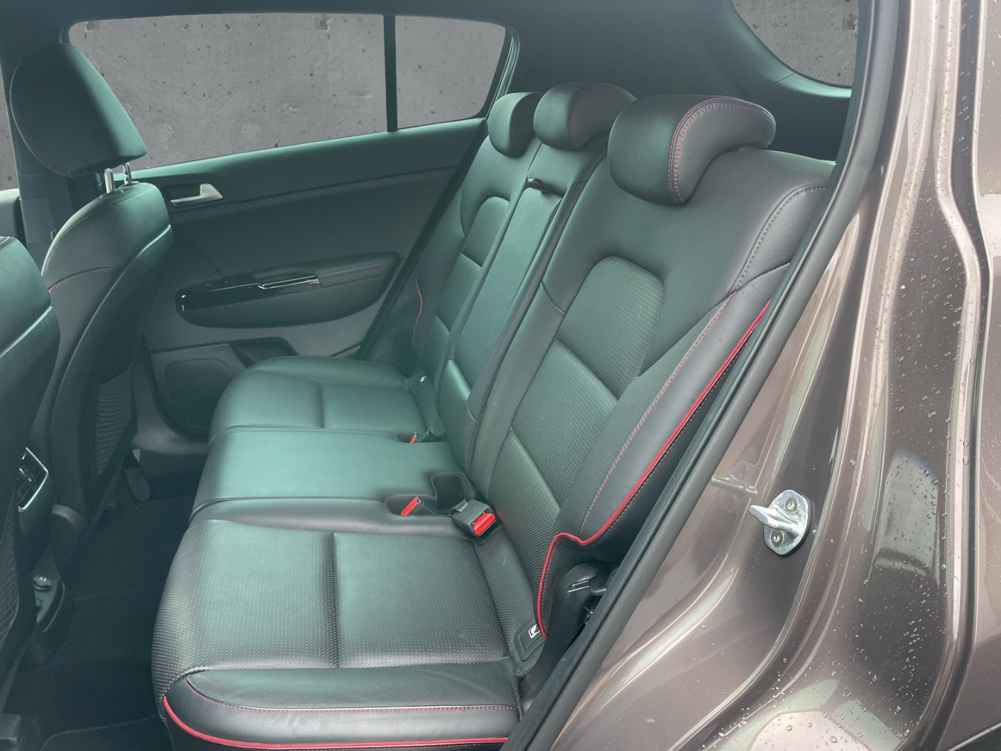 Fahrzeugabbildung Kia Sportage GT-Line 4WD ACC NAV SHZ SL JBL LEDER