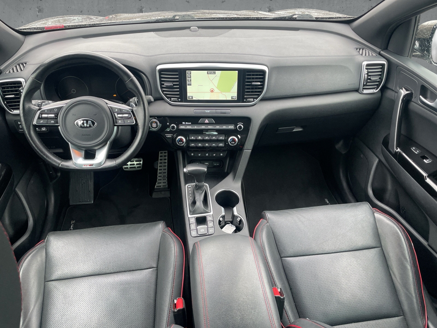 Fahrzeugabbildung Kia Sportage GT-Line 4WD ACC NAV SHZ SL JBL LEDER