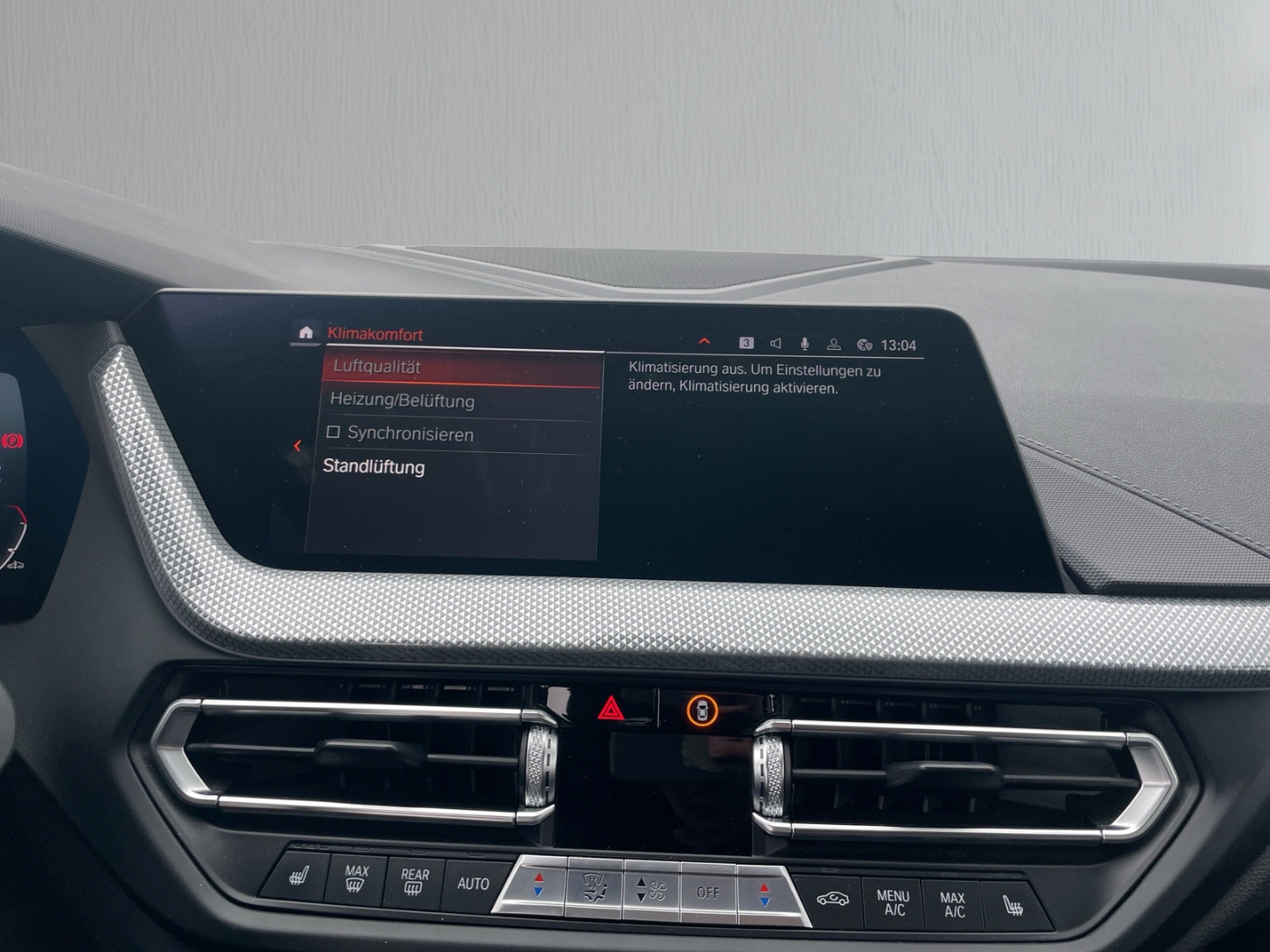 Fahrzeugabbildung BMW 120 Sport Line M-Sport LENK LED TEMP NAV LEDER